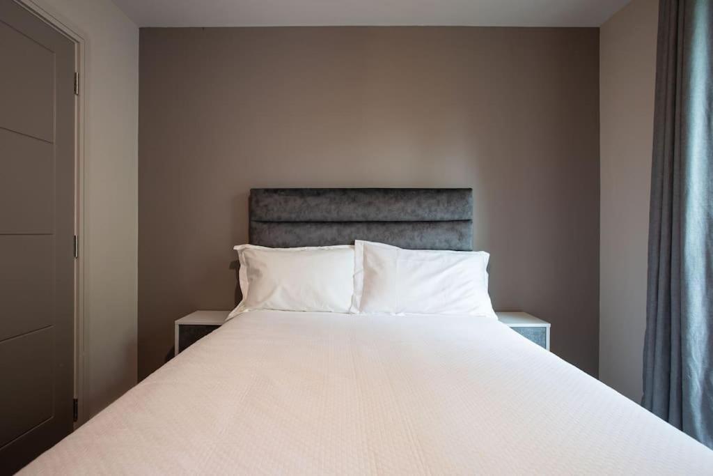 Stunning 2Br Next To The City Airport Bhd - Free Parking Belfast Zewnętrze zdjęcie