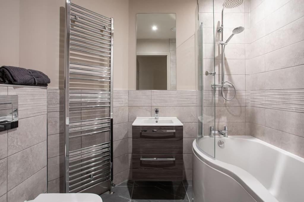 Stunning 2Br Next To The City Airport Bhd - Free Parking Belfast Zewnętrze zdjęcie
